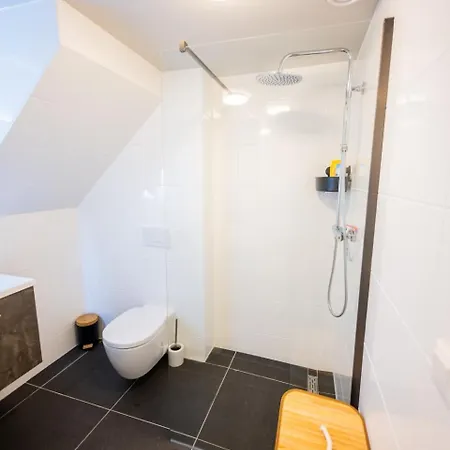 Апартаменты Creative 3 Bedroom 79m2 -bsh25- Роттердам