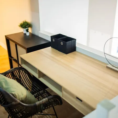 Creative 3 Bedroom 79m2 -bsh25- * Rotterdam