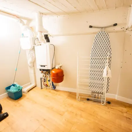 Creative 3 Bedroom 79m2 -bsh25- Rotterdam